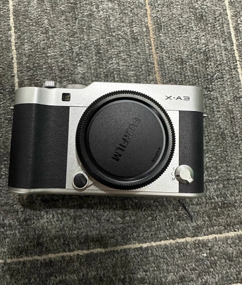 Fujifilm X-A3 Digital Camera Body Silver (Preowned)