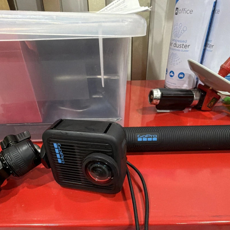 GoPro MAX 360-Degree Action Camera Black Model MAX with Ulanzi Clamp Mount