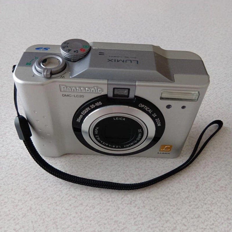 Panasonic Lumix DMC-LC20 Compact Digital Camera with Optical Zoom Accessories