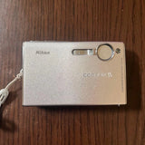 Nikon s5 coolpix Digital Camera