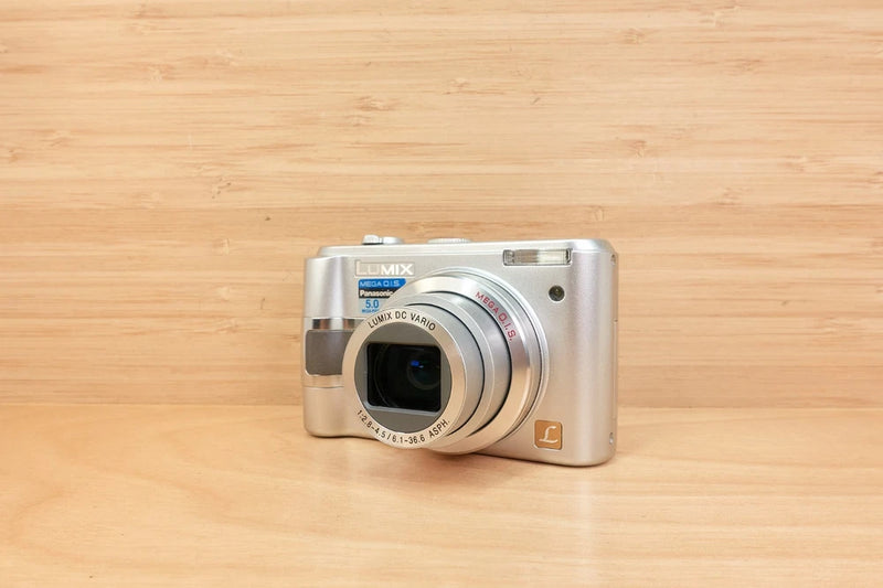 Panasonic Lumix DMC-LZ3 Digital Camera / 5MP / 6x Zoom / Japan Made / Tested