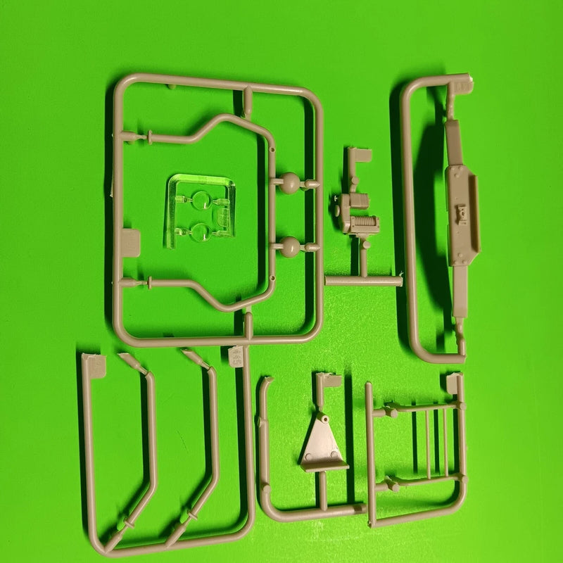 Roll Bar KC lights Winch 1971 Ford F-250 Custom 4x4 Pickup Truck Moebius 1/25