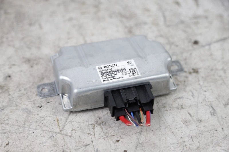 2014 - 2020 MASERATI GHIBLI POWER VOLTAGE INVERTER CONVERTER MODULE UNIT OEM