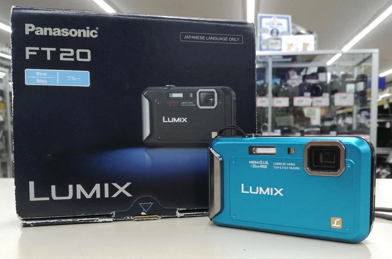 Panasonic LUMIX DMC-TS20/DMC-FT20 16.1MP Compact Digital Camera blue from JAPAN
