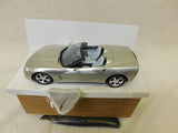 NEW AMT 1/25 SCALE 2005 CORVETTE   CONVERTIBLE SILVER  PROMO MODEL ERTL